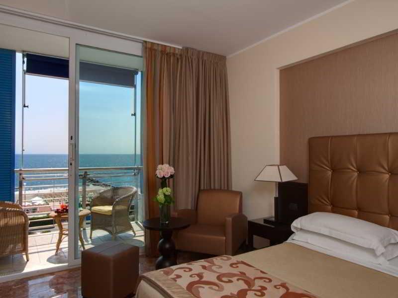 Hotel Excelsior