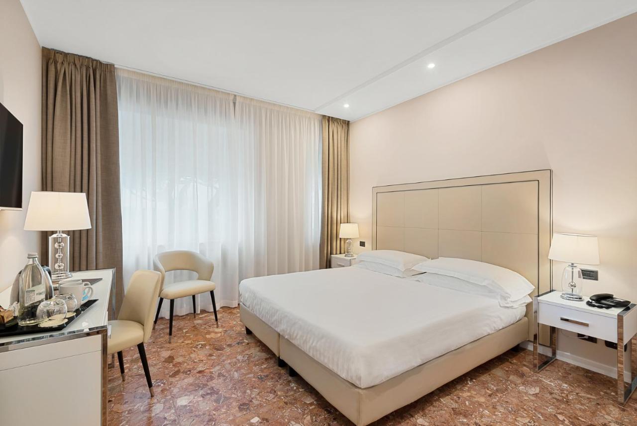 Excelsior 4* Marina di Massa